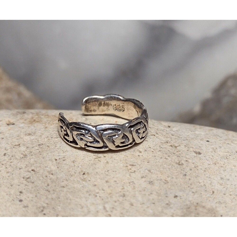 Celtic Sterling Silver .925 Tone Ring - Picture 5 of 8